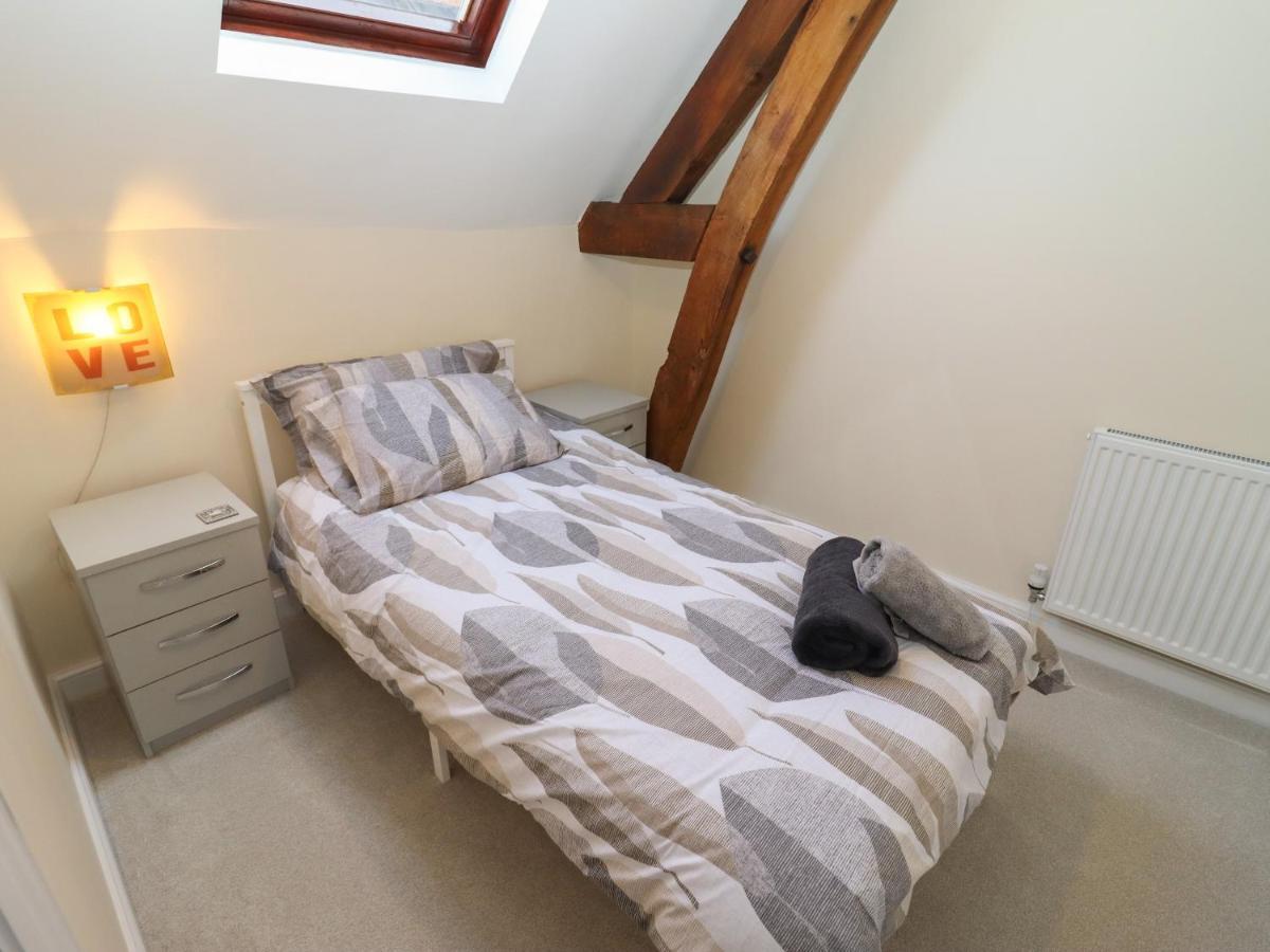 3 Mount Pleasant Pershore
