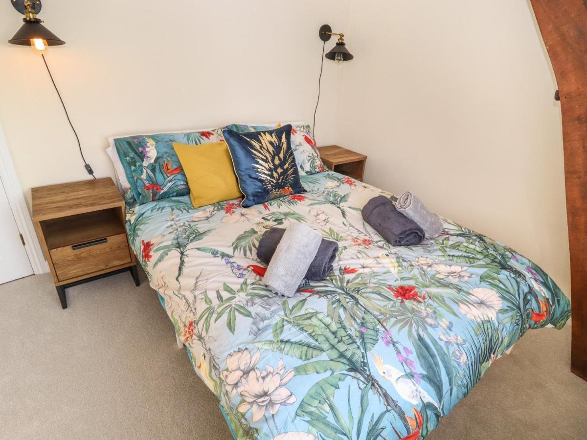 3 Mount Pleasant Pershore
